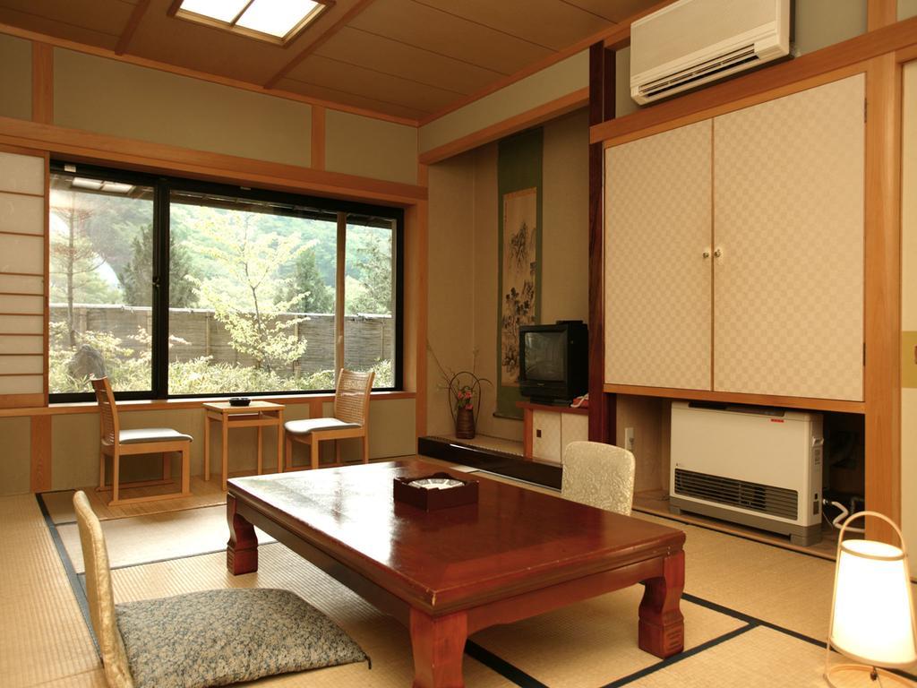 Hôtel Kanouya à Shibukawa Extérieur photo